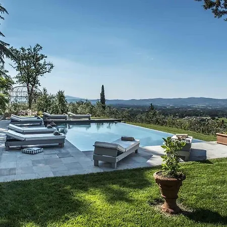Mesmerizing With Charming And Authentic View Villa Loro Ciuffenna